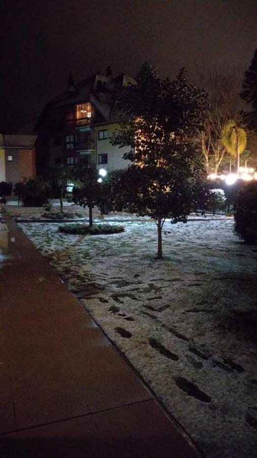Apto Novo No Coracao De Gramado Exterior foto